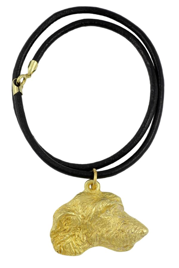Irländsk varghund, irländsk varghund - halsband med en hund i presentförpackning, guldpläterat hänge för en hundfantast, iögonfallande Art-Dog smycken