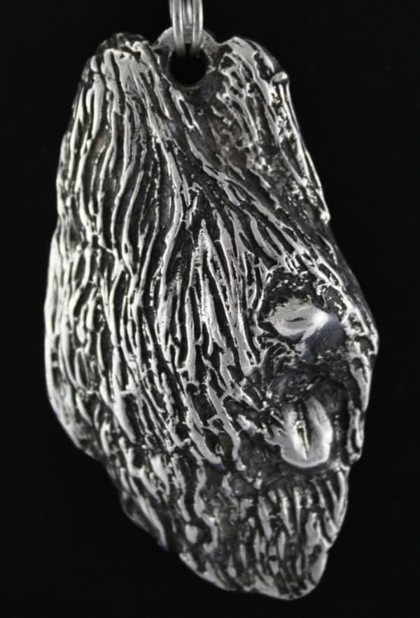 Fransk Shepherd Briard, Berger de Brie I - halsband med en hund, hundhänge på en silverkedja, unika Art-Dog-smycken