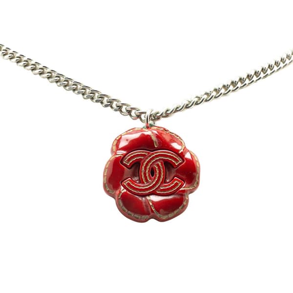 Pre-owned Chanel Resin CC Camellia Charm Necklace Red