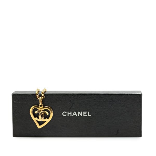 Pre-owned Chanel Gold Plated CC Heart Pendant Necklace Gold