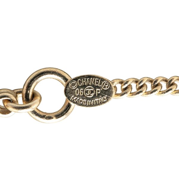 Pre-owned Chanel Gold Plated Camellia Pendant Necklace Gold
