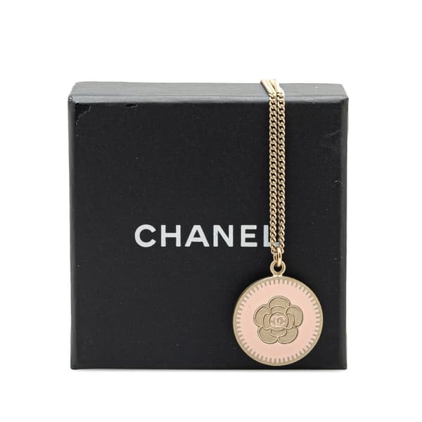 Pre-owned Chanel Gold Plated Camellia Pendant Necklace Gold