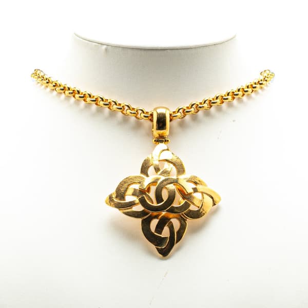Pre-owned Chanel Gold Plated CC Pendant Necklace Gold