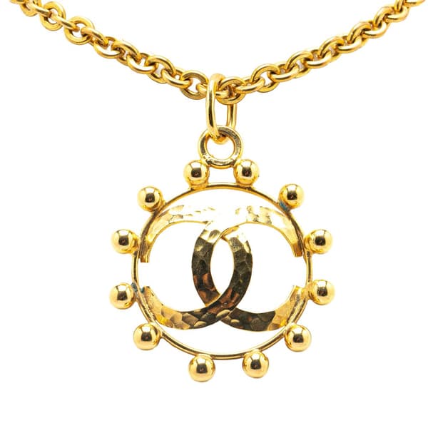 Pre-owned Chanel Gold Plated CC Round Pendant Necklace Gold