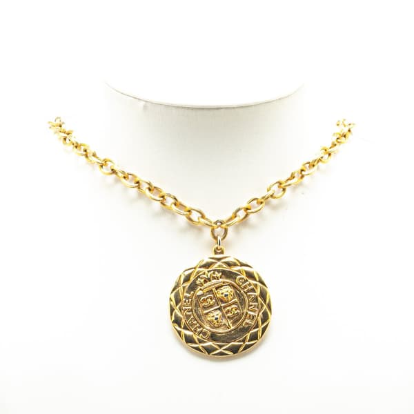 Pre-owned Chanel Gold Plated Medallion Pendant Necklace Gold