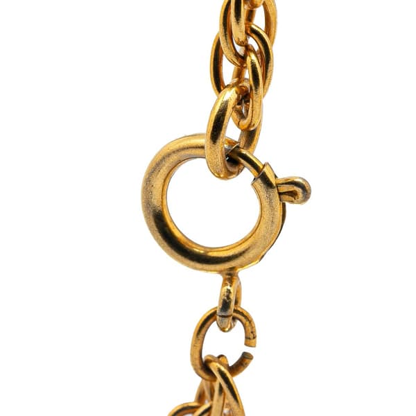 Pre-owned Chanel Gold Plated CC Round Pendant Necklace Gold