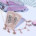 Miniatyrbild 4 av 6: Pendentiv i brons bokstav K Storie RZ089