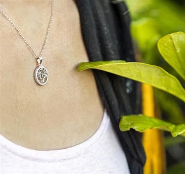 Pendentiv i silver Livets träd AGH96