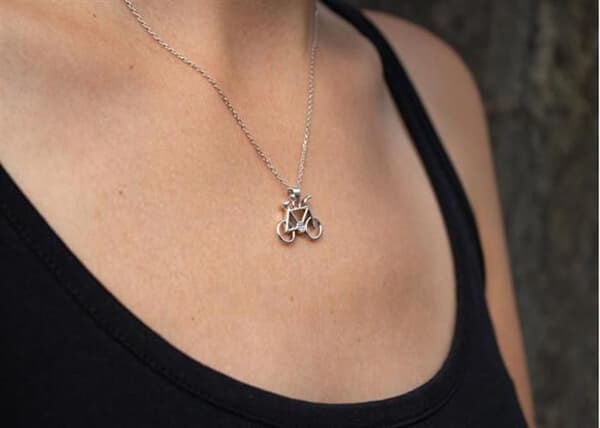 Pendentiv i silver Cykel AGH734M