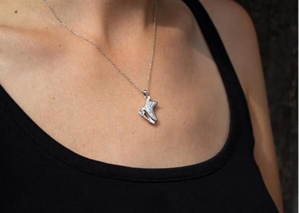 Smyckependant i silver Skridskor AGH731