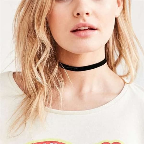 Chokerhalsband - Billigt - 10 st - Sammet - Svart - Dam