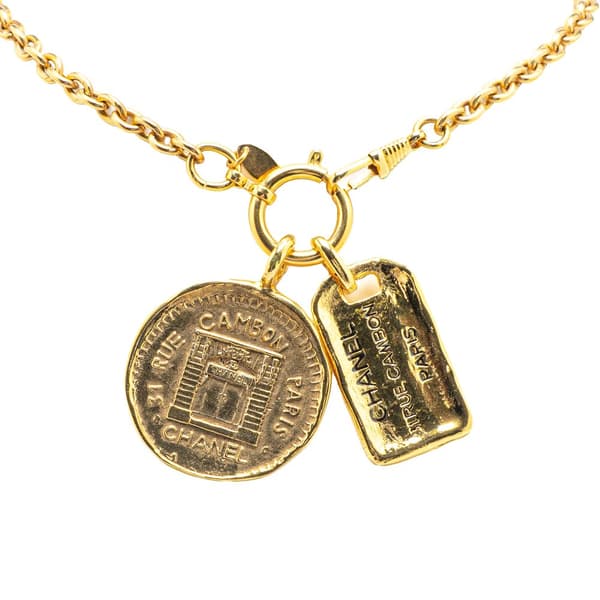 Pre-owned Chanel Gold Plated 31 Rue Cambon Pendant Necklace Gold