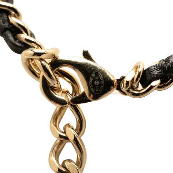 Pre-owned Chanel Lambskin CC Heart Mirror Locket Pendant Necklace Black