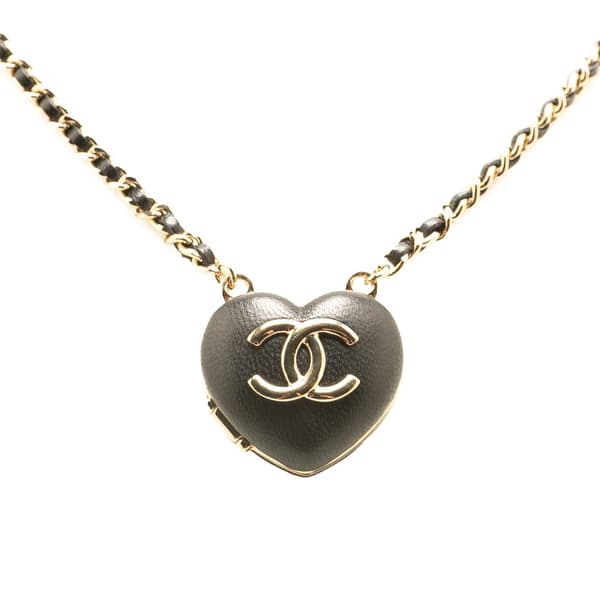 Pre-owned Chanel Lambskin CC Heart Mirror Locket Pendant Necklace Black
