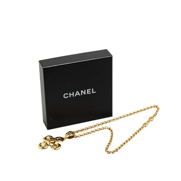 Pre-owned Chanel Gold Plated CC Clover Pendant Necklace Gold