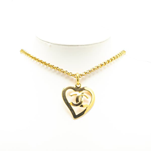 Pre-owned Chanel Gold Plated CC Heart Pendant Necklace Gold