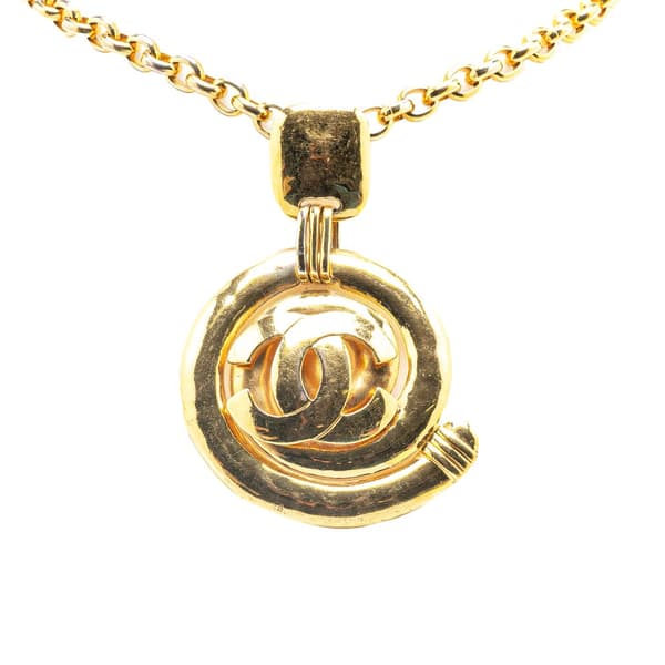 Pre-owned Chanel Gold Plated CC Round Pendant Necklace Gold
