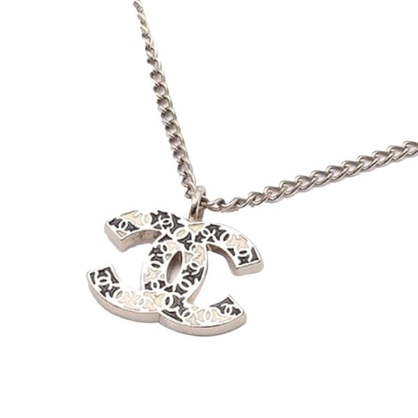 Pre-owned Chanel White Gold CC Enamel Pendant Necklace Gold