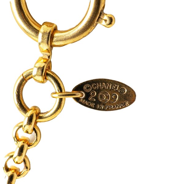 Pre-owned Chanel Gold Plated CC Round Pendant Necklace Gold