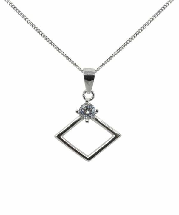 Halsband i äkta silver prydd med Kubisk Zirkonia