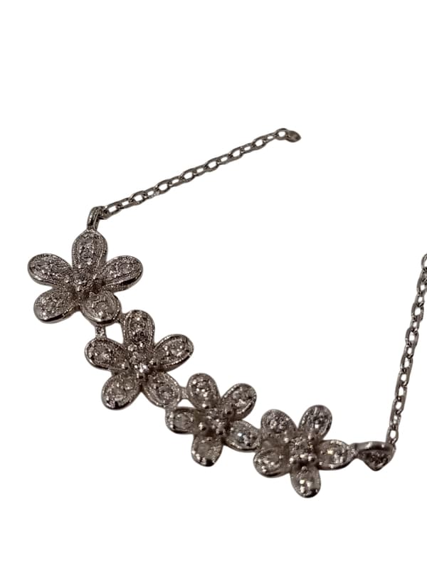 Blommor Halsband i äkta silver prydd m Kubisk Zirkonia