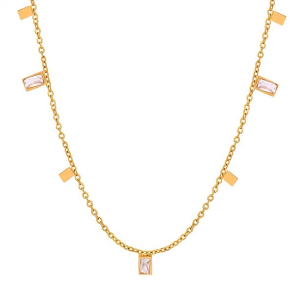 Elegant Guldpläterat Halsband med Kristaller, 40-45 cm Choker, Minimalistisk Design med Rektangulära Berlocker, Modern