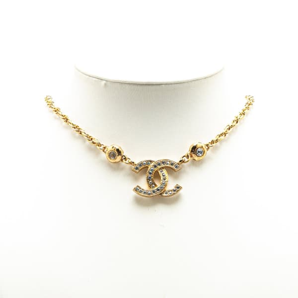 Pre-owned Chanel Gold Plated CC Rhinestone Pendant Necklace Gold