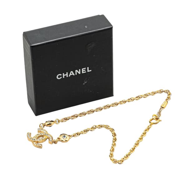 Pre-owned Chanel Gold Plated CC Rhinestone Pendant Necklace Gold