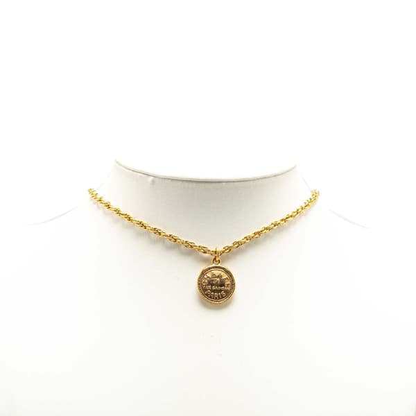 Pre-owned Chanel Gold Plated 31 Rue Cambon Pendant Necklace Gold