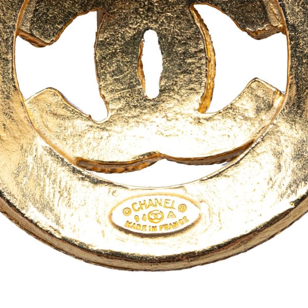 Pre-owned Chanel Gold Plated CC Round Pendant Necklace Gold