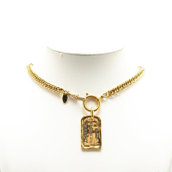 Pre-owned Chanel Gold Plated 31 Rue Cambon Dog Tag Pendant Necklace Gold