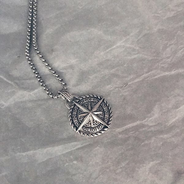 HALSBAND Kompass SYMBOL AMULET Stjärnväg 140