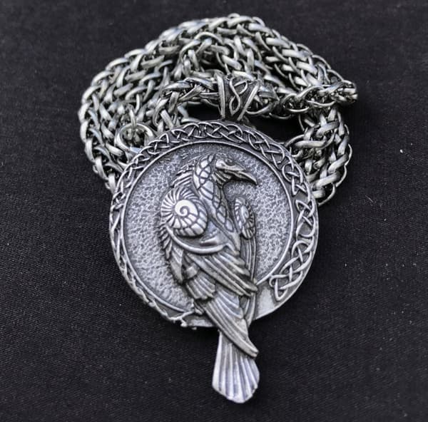 Vikinga HALSBAND RAVEN Huginn och Muninn NORDIC 135