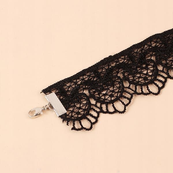 CHOKER Spetsbroderi Svart HALSBAND Gotiskt CH04