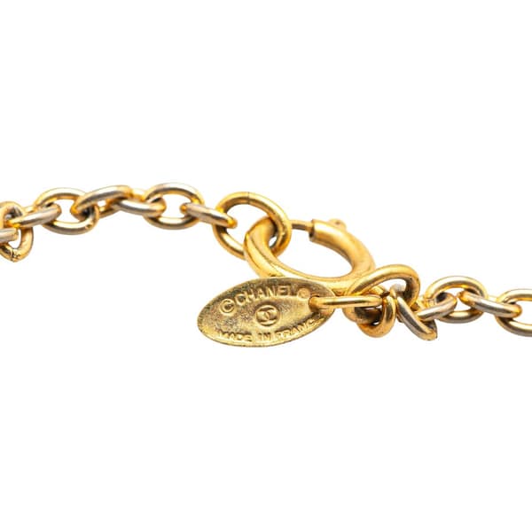Pre-owned Chanel Gold Plated CC Quilted Pendant Necklace Gold