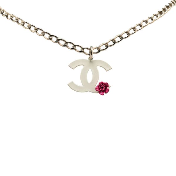 Pre-owned Chanel Silver and Resin CC Camellia Pendant Necklace Silver