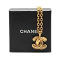 Pikkukuva 6 / 6: Pre-owned Chanel Gold Plated CC Quilted Pendant Necklace Gold