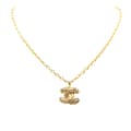 Pikkukuva 1 / 6: Pre-owned Chanel Gold Plated CC Quilted Pendant Necklace Gold