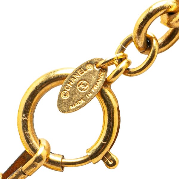 Pre-owned Chanel Gold Plated CC Quilted Pendant Necklace Gold