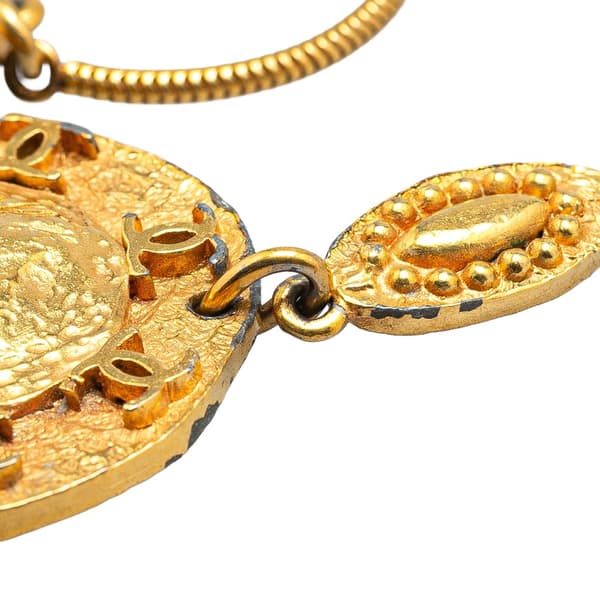 Pre-owned Chanel Gold Plated Sun Lion Necklace Gold