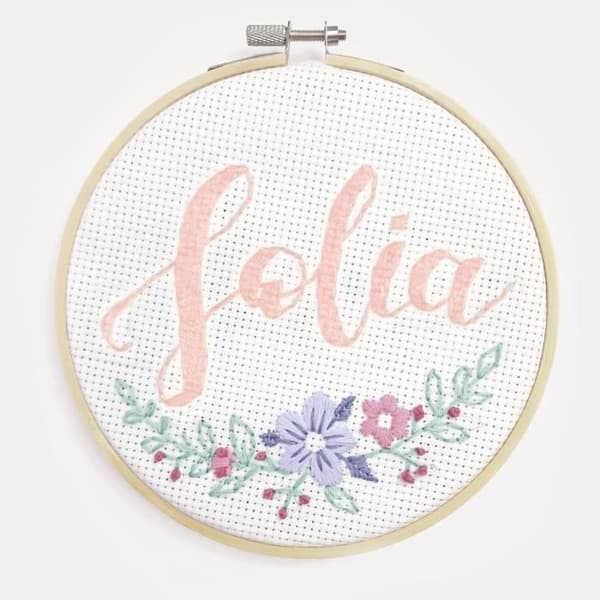 Broderiramar Runda - FOLIA - LITEN - 10 cm och 15 cm - Bambuträ - FSC-certifierat