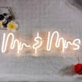 Miniatyrbillede 2 af 2: LED Neon Skilte Lys, Fødselsdagsdekoration, Indendørs/Udendørs Brug, Hr Fru, EU-stik