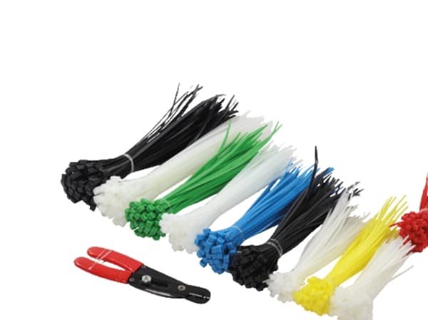 LogiLink Cable Tie Set - Kabelfestebånd - svart, hvit, blå, gul, rød, grønn (en pakke 600)