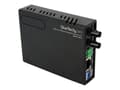 Miniatyrbild 1 av 5: StarTech.com 10/100 MM Fiber Copper Fast Ethernet Media Converter ST 2 km - Fibermediekonverterare - 100Mb LAN - 10Base-T, 100Base-FX, 100Base-TX - R