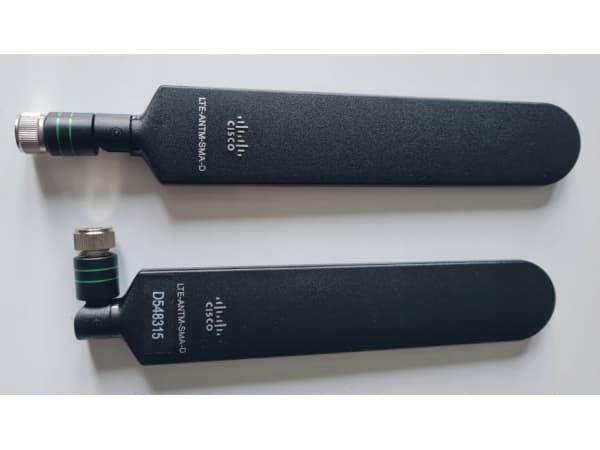 Cisco - Antenne - dipol - mobiltelefon - 2 dBi (for 698 - 960 MHz), 2,8 dBi (for 1447 - 1511 MHz), 3,7 dBi (for 1710 - 2690 MHz) - rundtstrålende