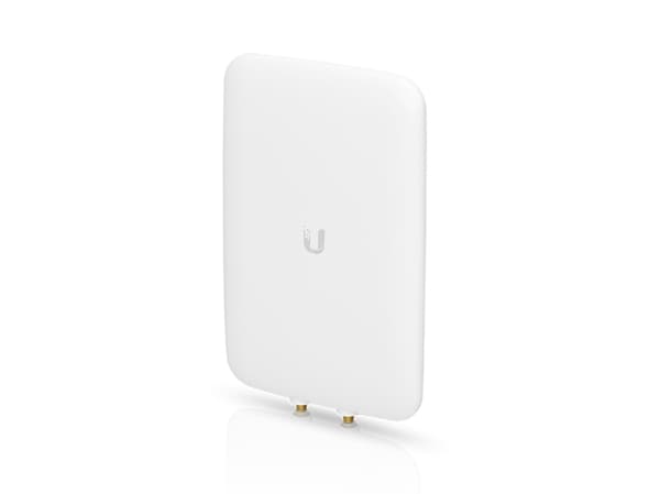 Ubiquiti UMA-D, 15 dBi, 2.4 - 2.5, 5.1 - 5.9 GHz, IEEE 802.11ac, 10 dBi, 15 dBi, 90°