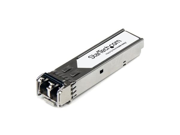 StarTech.com Palo Alto Networks PLUS-SR Yhteensopiva SFP+-moduuli, 10GBASE-SR, 10GbE Multimode Fiber MMF Optic Transceiver, 10GE Gigabit Ethernet SFP