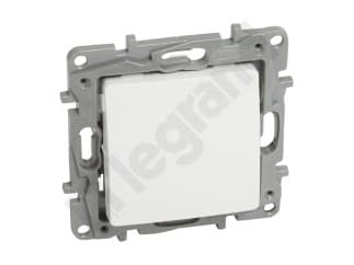 Legrand Enkelknapp Niloe 6A IP20 hvit (764507)