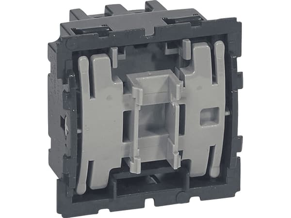 Legrand-ristikytkin Celiane 10AX (067005)