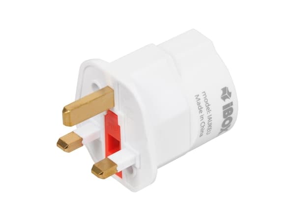 iBOX IAUKEA - Strømkoblingsadapter - Type G til Type E - AC 100-250 V - 13 A - hvit